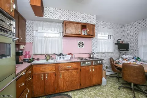 129 Oak St, Dover, NJ 07801 photo 7
