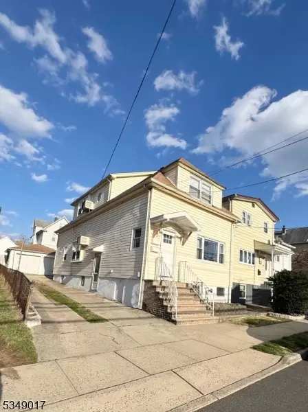 130 Shaw St, Garfield, NJ 07026