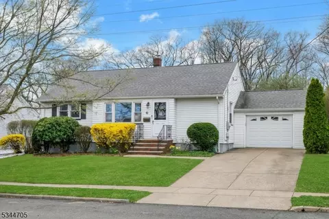 40 Craig Pl, Bloomfield, NJ 07003