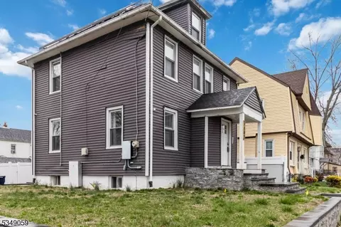 Exterior - 1432 W 3rd St, Plainfield, NJ 07063 photo 3 of 3