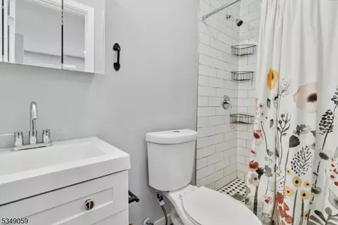 Bath - 1432 W 3rd St, Plainfield, NJ 07063 photo 2 of 3