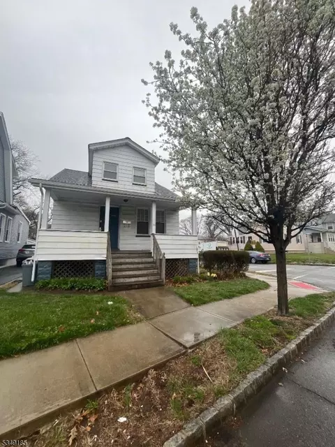 131 Garden Ave, Belleville, NJ 07109