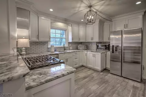 26 Rolling Hill Dr, Morristown, NJ 07960 photo 10
