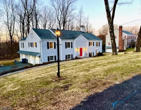 26 Rolling Hill Dr, Morristown, NJ 07960 photo 32