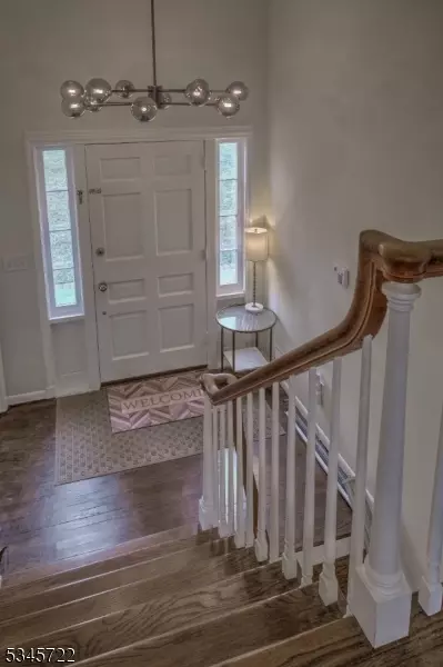 26 Rolling Hill Dr, Morristown, NJ 07960 photo 3