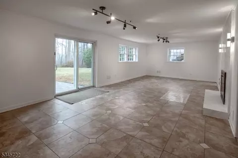 26 Rolling Hill Dr, Morristown, NJ 07960 photo 22