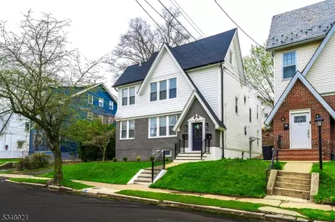 41 Meadowbrook Rd, Maplewood, NJ 07040