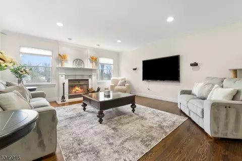 3 Armstrong Ave, Wayne, NJ 07470 photo 9