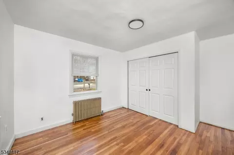 38 Arcadian Way, Paramus, NJ 07652 photo 13