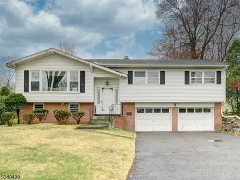 631 Walnut St, Township Of Washington, NJ 07676