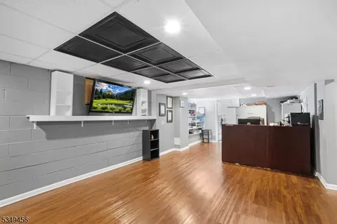 37 Wendt Ln, Wayne, NJ 07470 photo 18