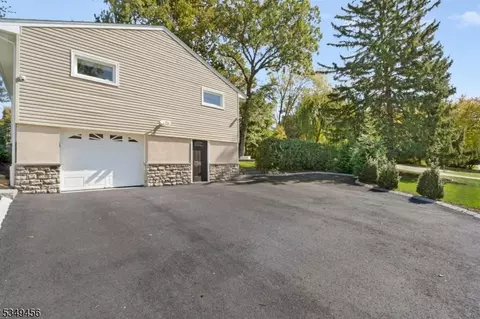 37 Wendt Ln, Wayne, NJ 07470 photo 24