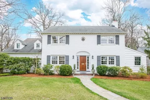 139 Woodland Ave, Summit, NJ 07901