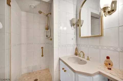 14 Harvard St, Summit, NJ 07901 photo 36