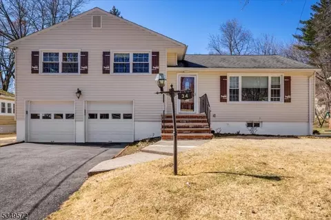 34 Rosemont Ter, West Orange, NJ 07052