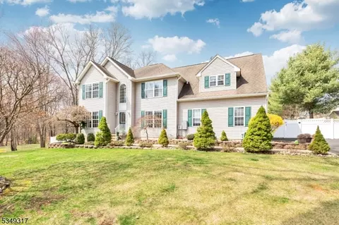 160 Riverview Ave, Gillette, NJ 07933 photo 2
