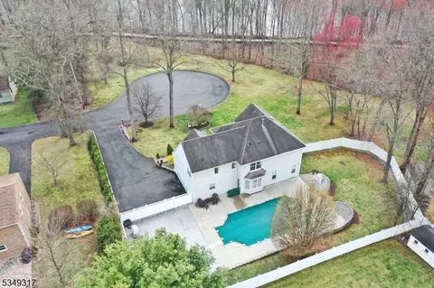 160 Riverview Ave, Gillette, NJ 07933 photo 36