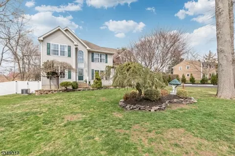 160 Riverview Ave, Gillette, NJ 07933 photo 40