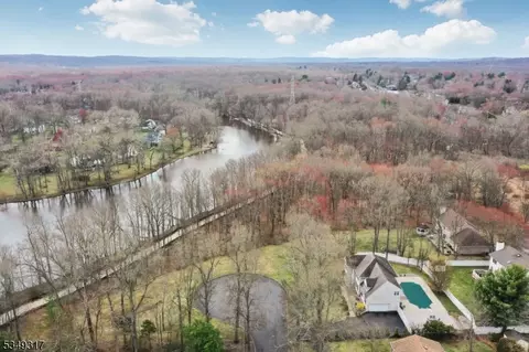 160 Riverview Ave, Gillette, NJ 07933 photo 38