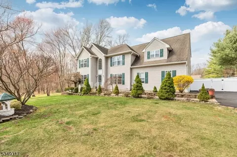 160 Riverview Ave, Gillette, NJ 07933 photo 3