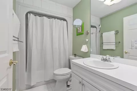 160 Riverview Ave, Gillette, NJ 07933 photo 27