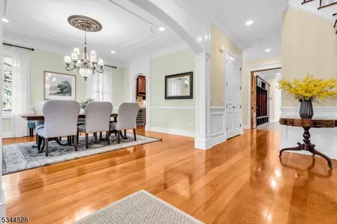 18 Maple St, Chatham Twp, NJ 07928 photo 6