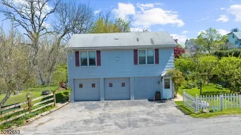 10 Sheets Ln, Bloomsbury, NJ 08804