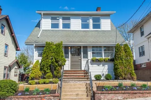23 Ashwood Ter, West Orange, NJ 07052