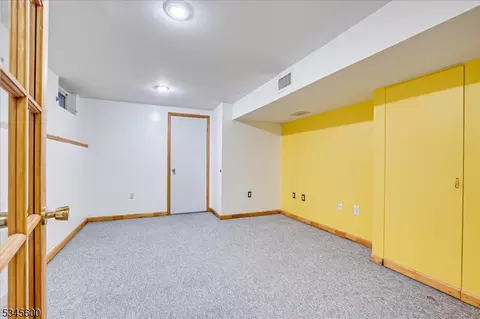 39 Denise Dr, Edison, NJ 08820 photo 30