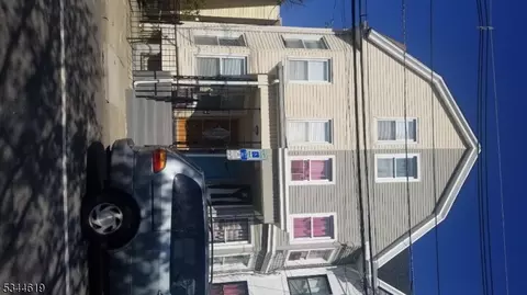 288 12 Garside St, Newark, NJ 07104