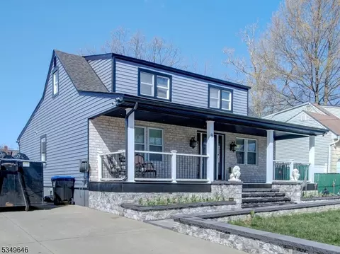 9 Ellwood Rd, East Brunswick, NJ 08816