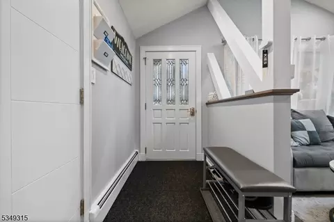 38 Laurel Dr, Wayne, NJ 07470 photo 12