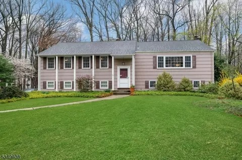 1828-32 Rangewood Ct, Plainfield, NJ 07060
