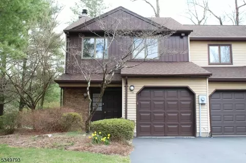 76 Patriots Rd, Morris Plains, NJ 07950