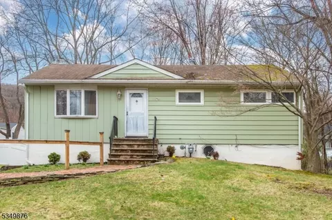 80 W Lincoln Ave, Rockaway, NJ 07866