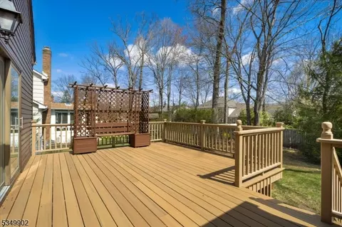 4 Pine Tree Dr, Wayne, NJ 07470 photo 37