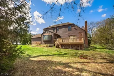 4 Pine Tree Dr, Wayne, NJ 07470 photo 40