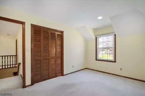 4 Pine Tree Dr, Wayne, NJ 07470 photo 20