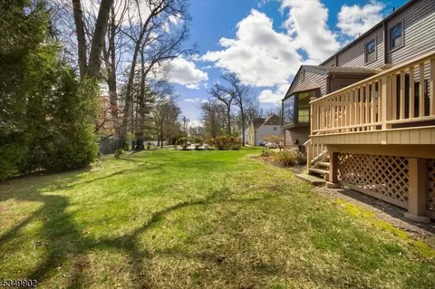 4 Pine Tree Dr, Wayne, NJ 07470 photo 39
