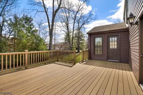 4 Pine Tree Dr, Wayne, NJ 07470 photo 38