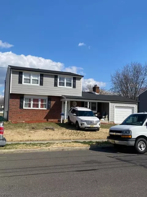 12 Peachtree Ln, Burlington, NJ 08016