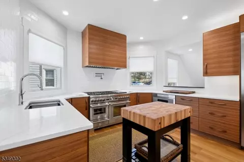 45 Mountain Ave, Summit, NJ 07901 photo 8