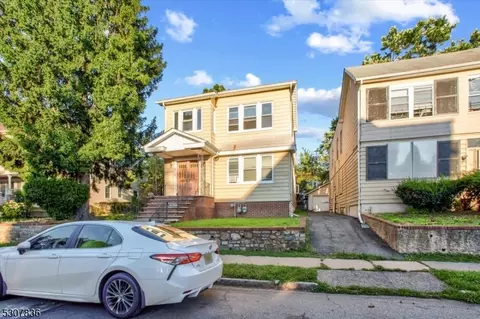 34 Chelsea Ave, East Orange, NJ 07018