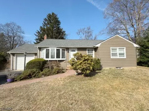 681 Hawthorne Ave, Bound Brook, NJ 08805
