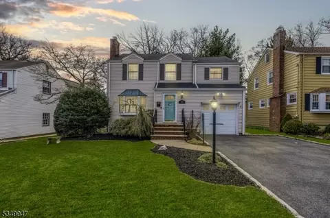 105 Cedar Grove Pkwy, Cedar Grove, NJ 07009