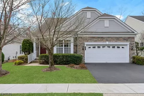 297 Blairsden Ct, Somerset, NJ 08873