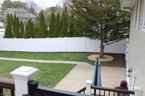 21 Hampton Ter, Wayne, NJ 07470 photo 19