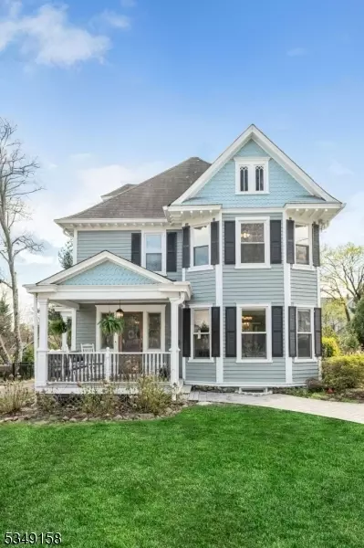 317 S Maple Ave, Ridgewood, NJ 07450