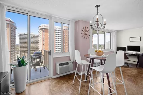 160 Overlook Ave #12D, Hackensack, NJ 07601 photo 8