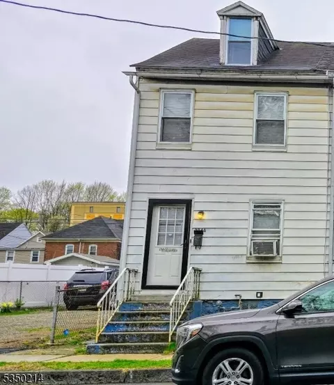 274 Sitgreaves St # A, Phillipsburg, NJ 08865